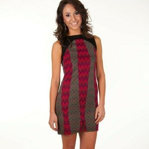 CLEARANCE! Sleeveless Joan Dress